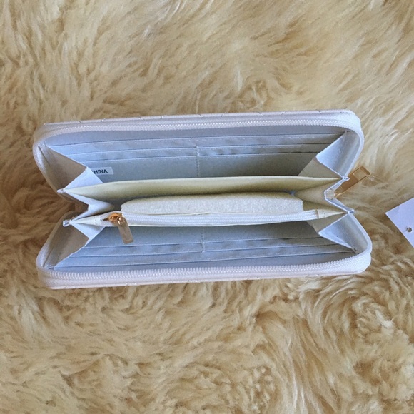 WOMEN’S WALLET - Picture 5 of 9